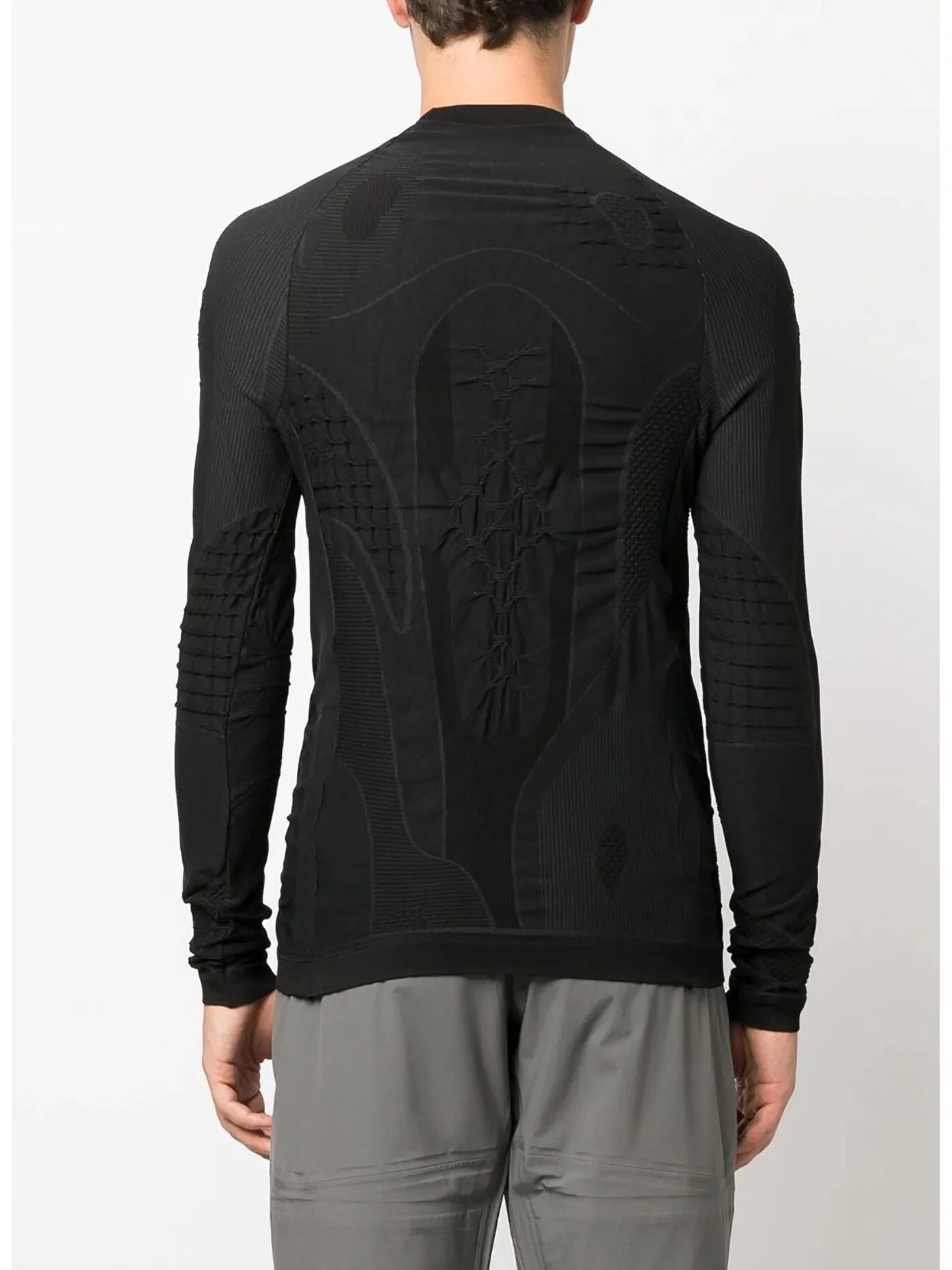     -ROA    -FELPA ROUNDNECK 3D KNIT-