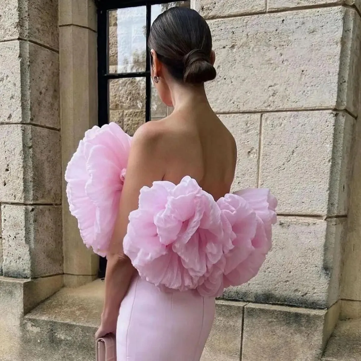 Affascinanti abiti da festa formali senza spalline rosa increspati floreali con spacco posteriore dritto abito lungo da ballo se