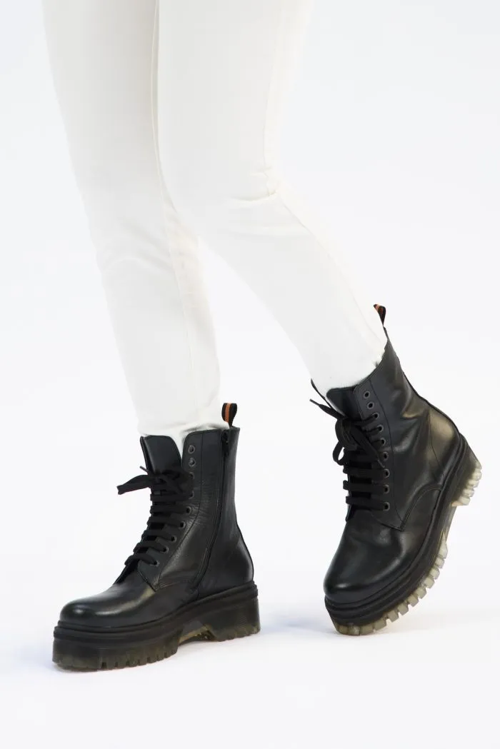 Anfibio pelle con platform