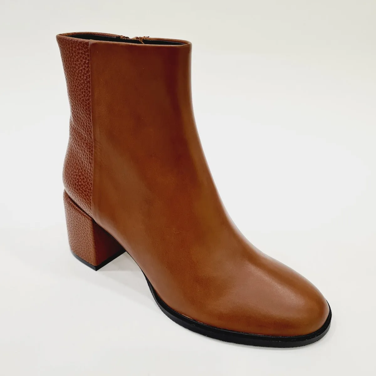 Apepazza Stivaletto tacco 6,5 cm pelle Cognac rif.639