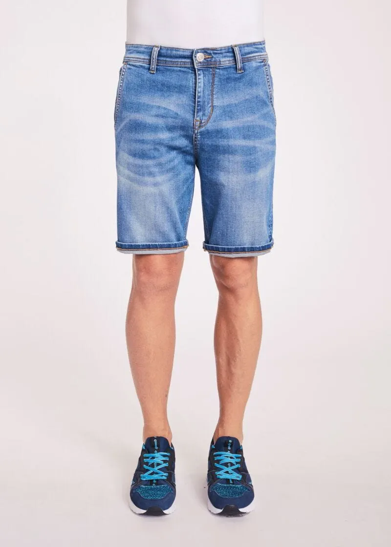 Bermuda chino loose