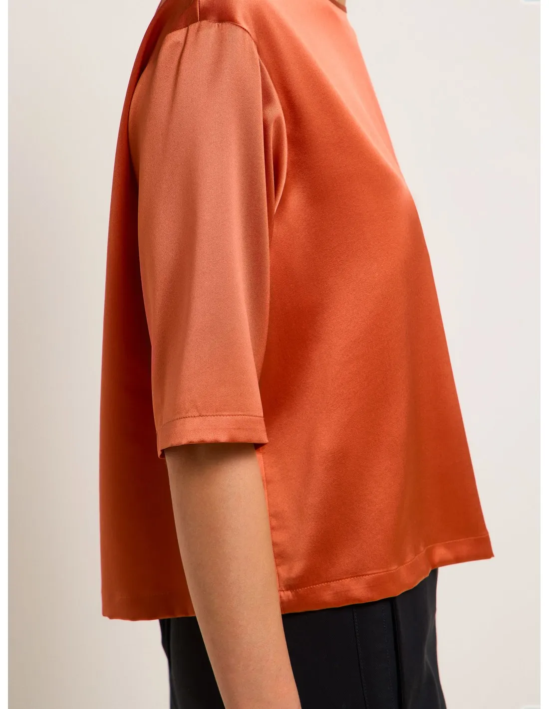 BLUSA IN SETA SATIN