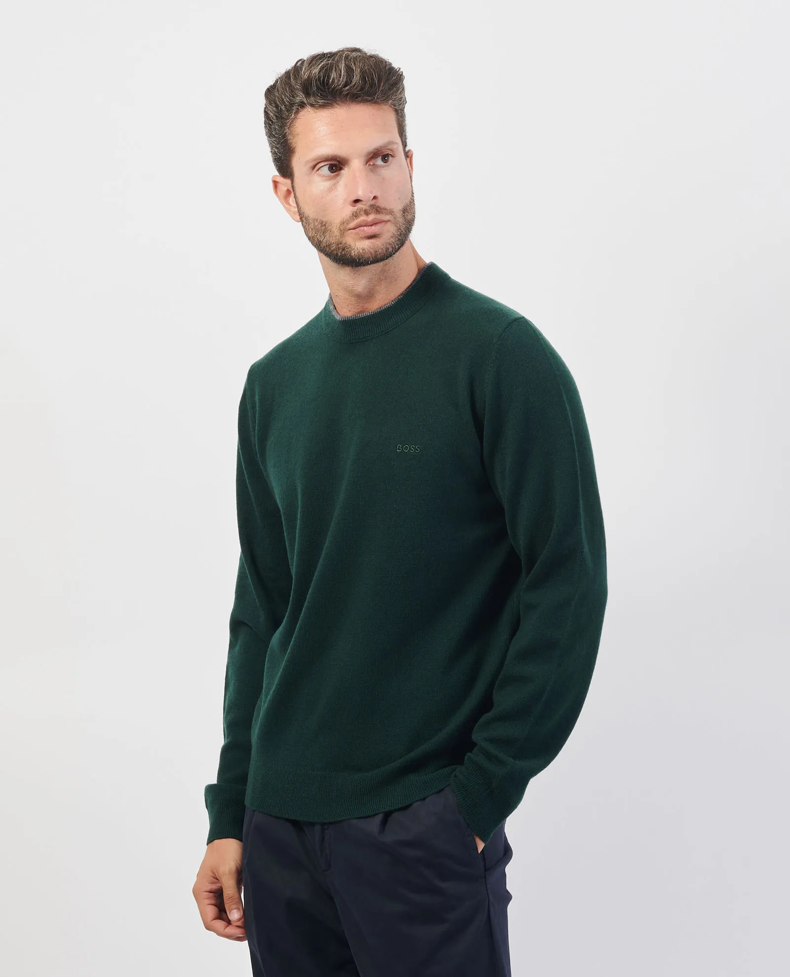 BOSS      Maglione Boss in lana vergine con logo