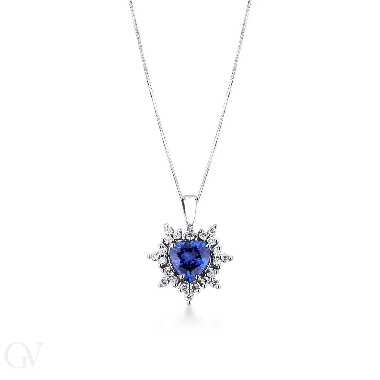 Collana in oro bianco 18k e ciondolo a 7 petali con zaffiro blu a cuore e diamanti