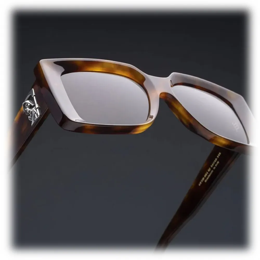 Cutler & Gross - The Great Frog Reaper Square Sunglasses - Tiger Eye Havana - Luxury - Cutler & Gross Eyewear