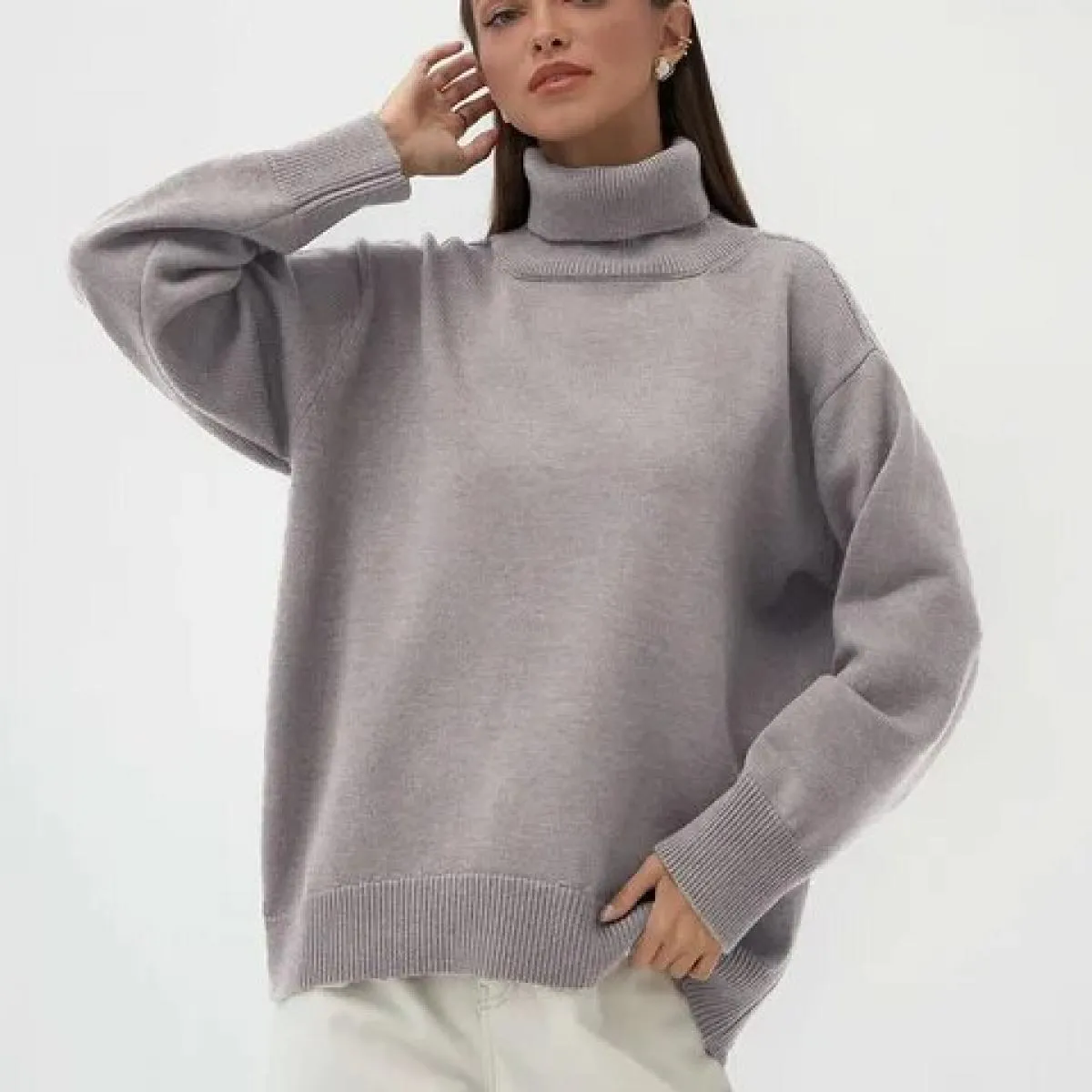 Dolcevita tinta unita Autunno Inverno 2024 Comodo maglione pullover classico sciolto da donna