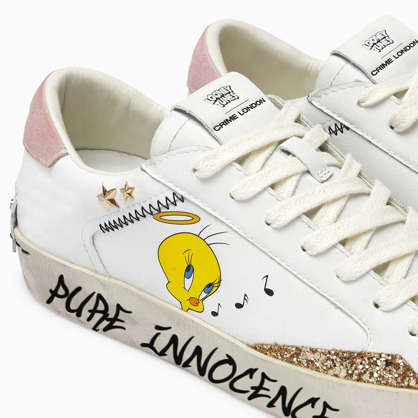 DS4-Distressed Angel Tweety Bird 88003 White Woman  