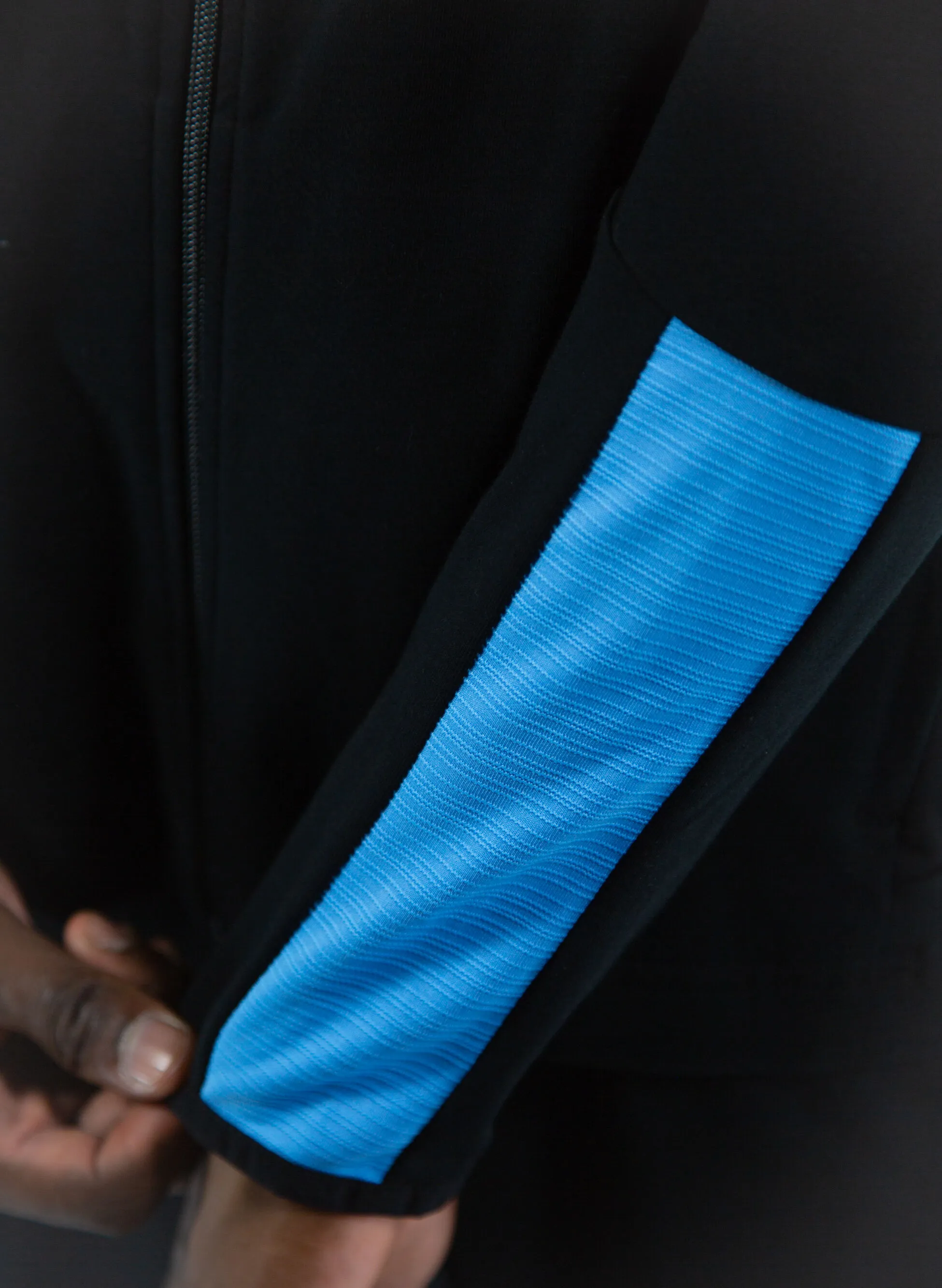 felpa full zip con cappuccio