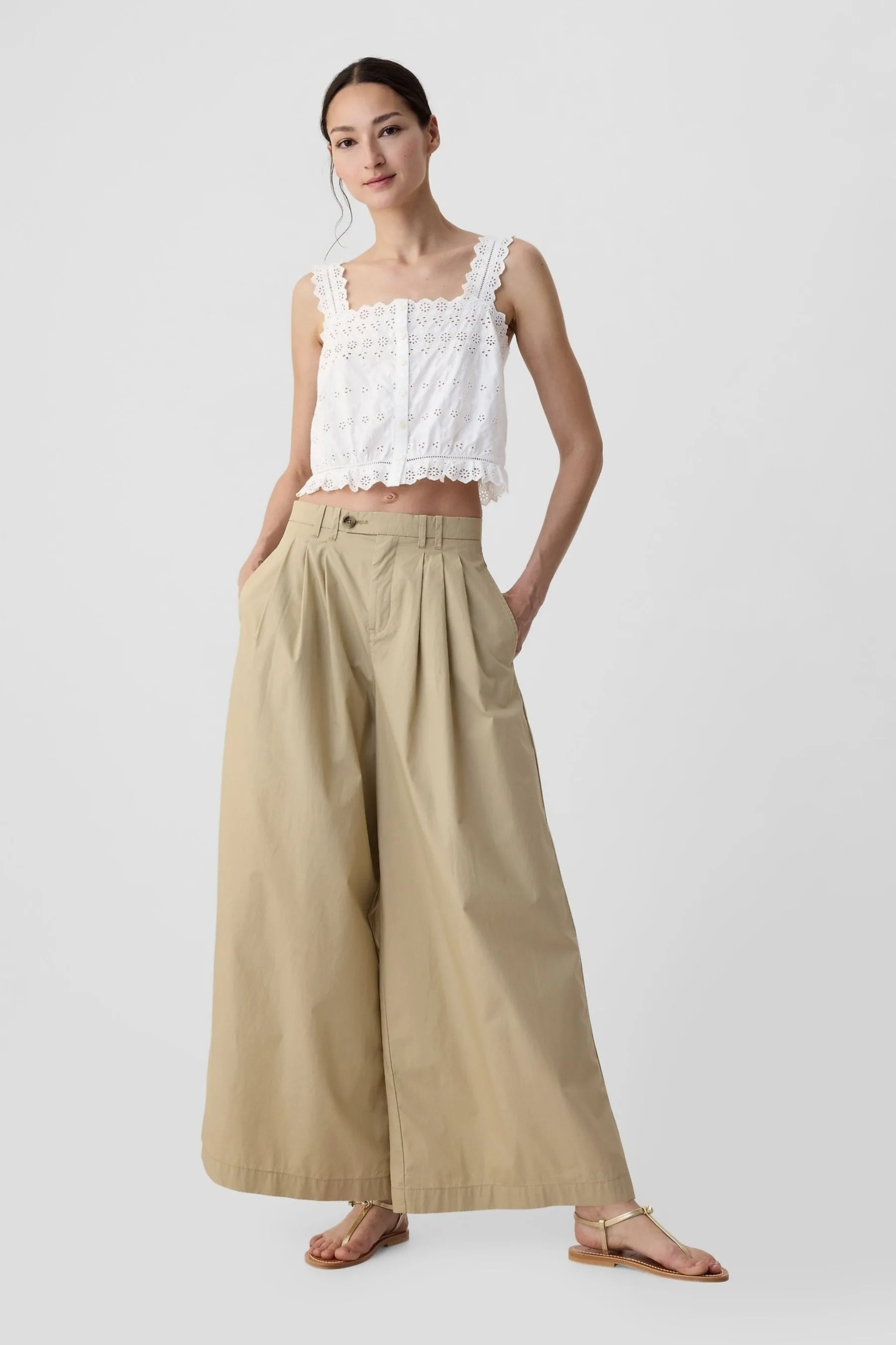 Gap DÔEN - Pantaloni chino ampi a vita alta