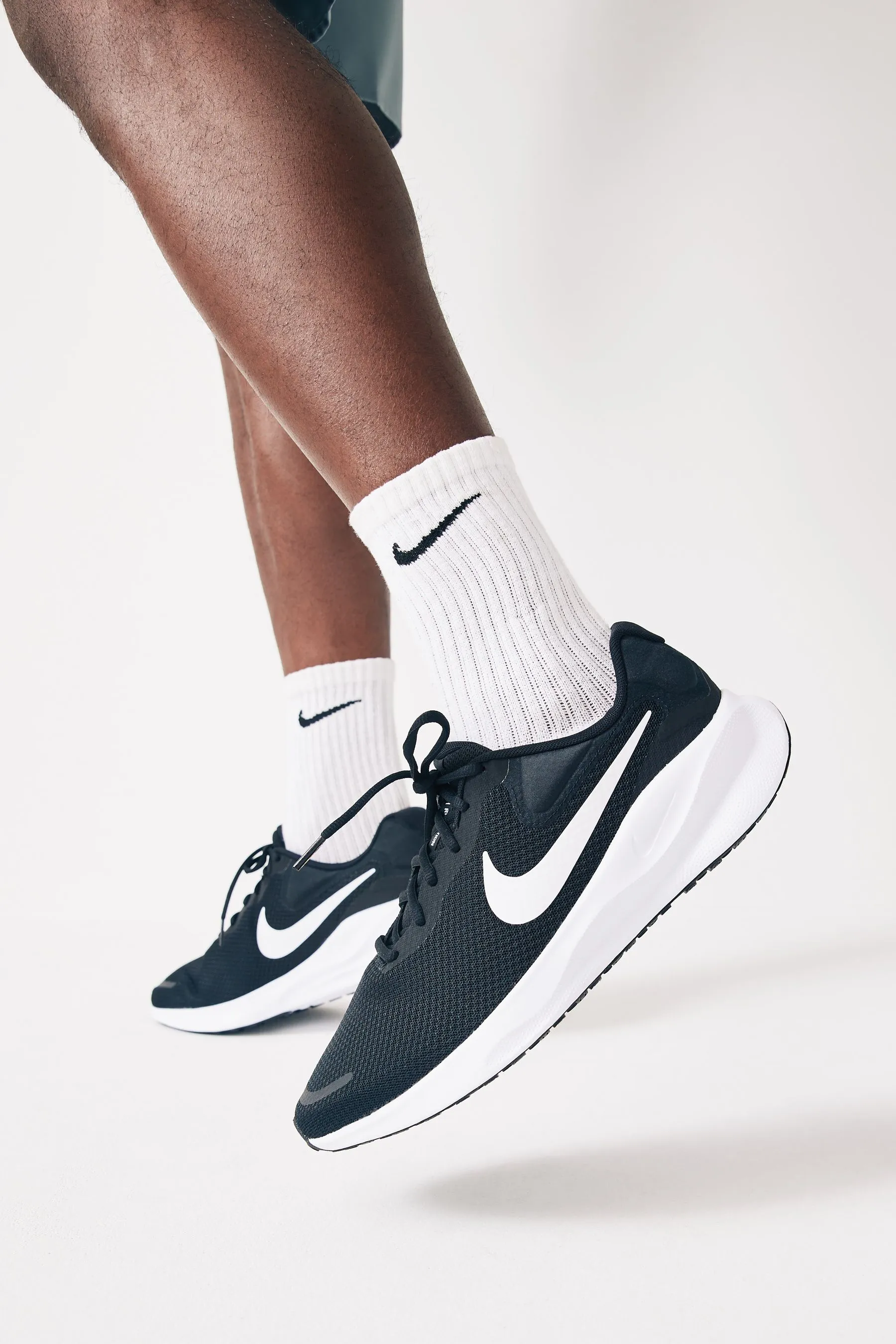 Nike - Revolution 7 Road Running - Scarpe da ginnastica