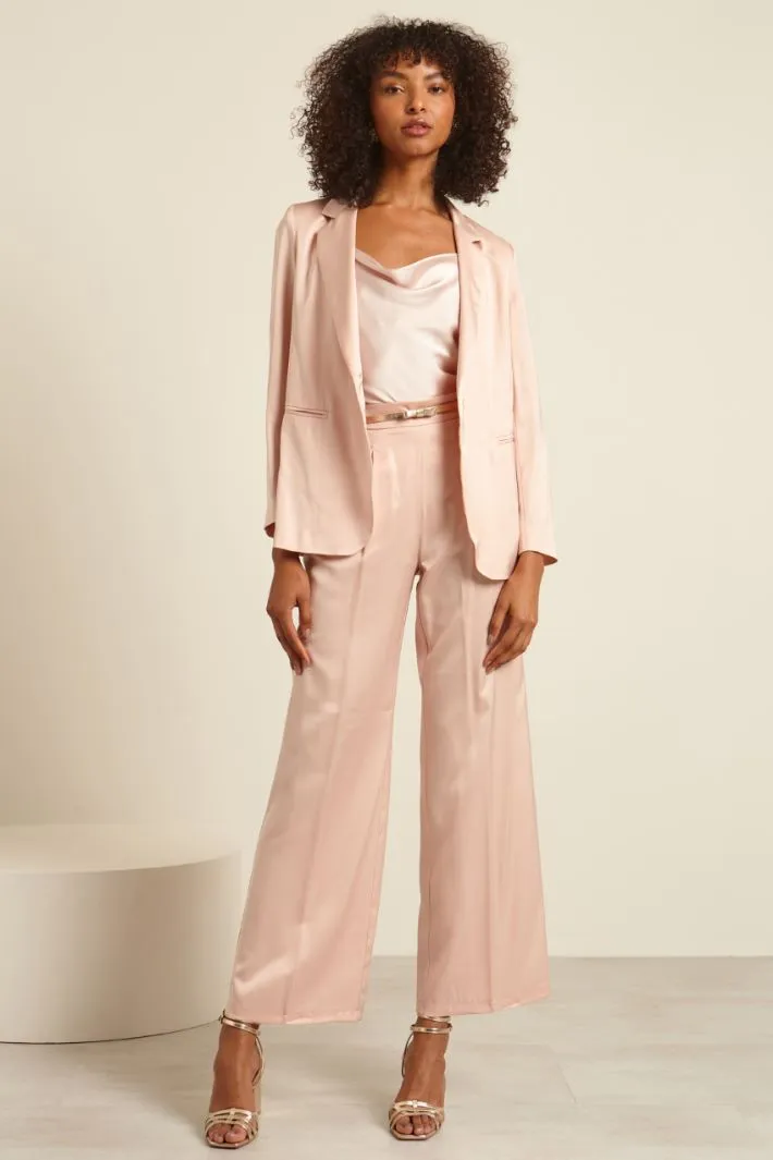 Pantaloni con pinces in raso