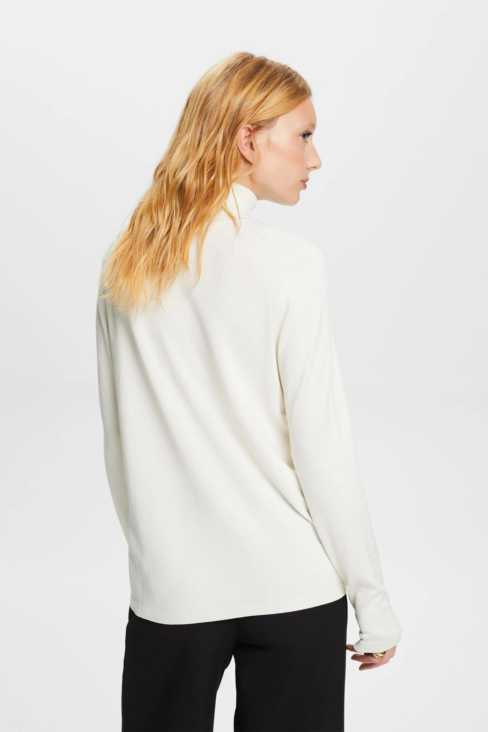 Pullover a manica lunga con collo a tartaruga