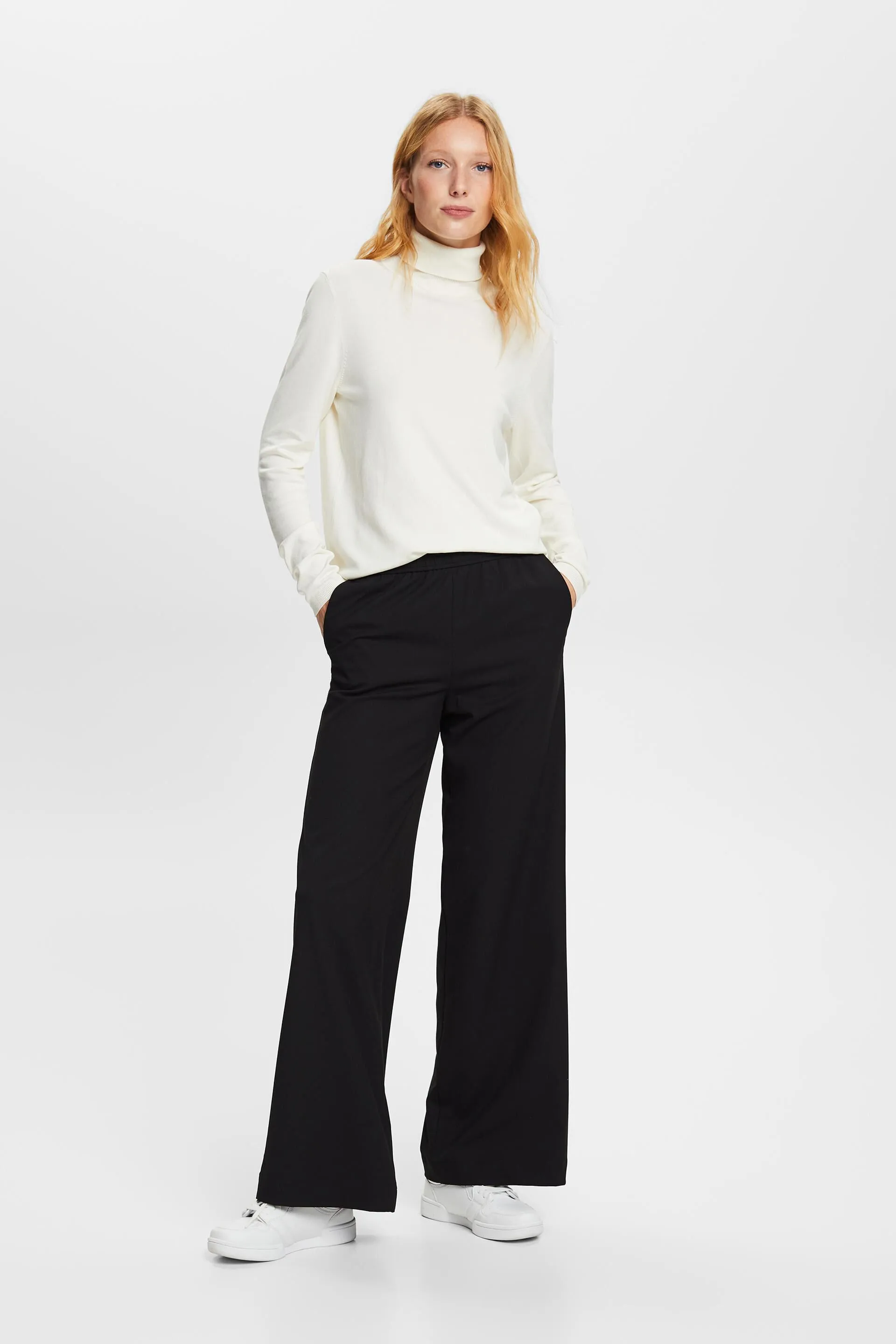 Pullover a manica lunga con collo a tartaruga
