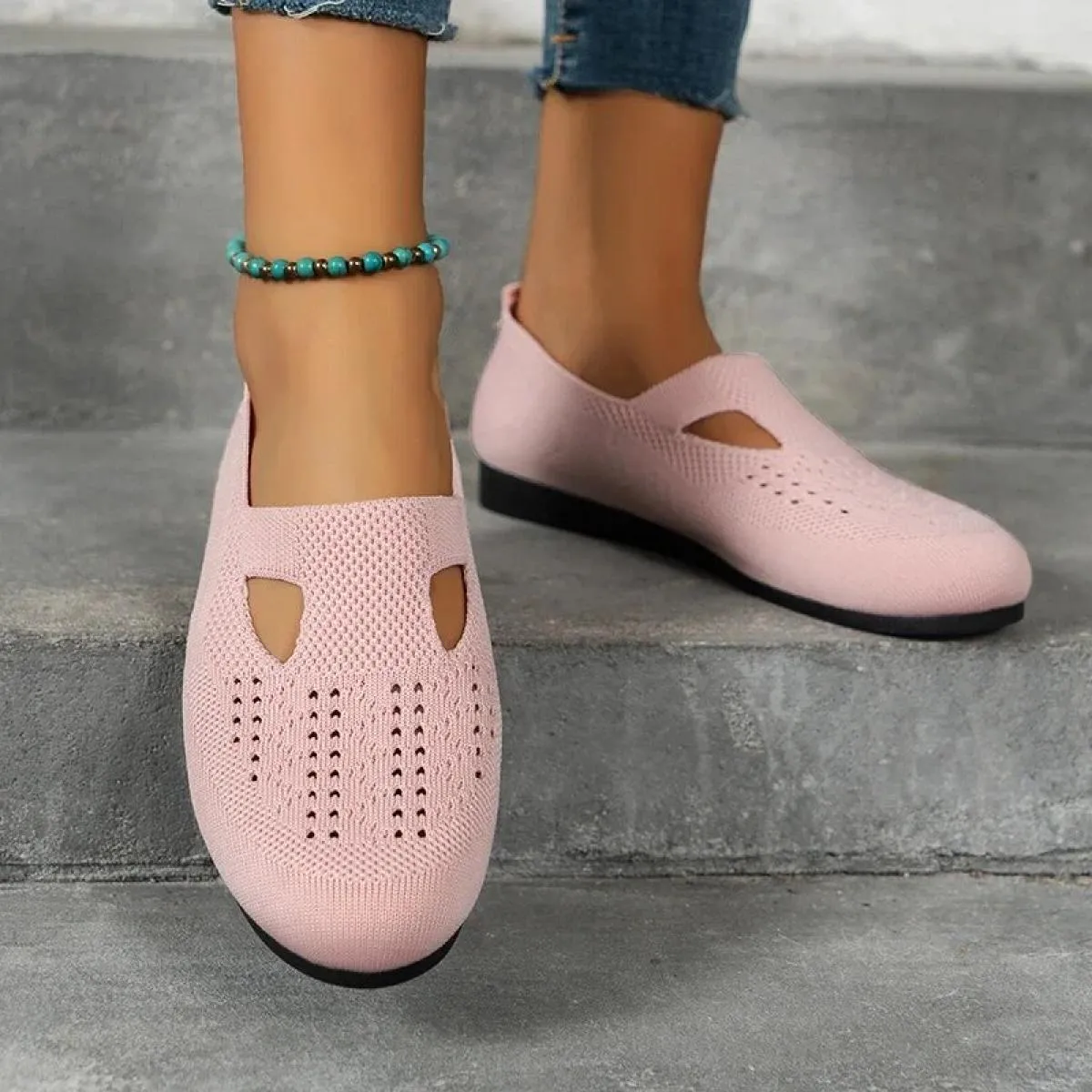 Scarpe nuove da donna Mesh leggere e traspiranti slip on scarpe casual tinta unita scarpe basse versatili a basso aiuto