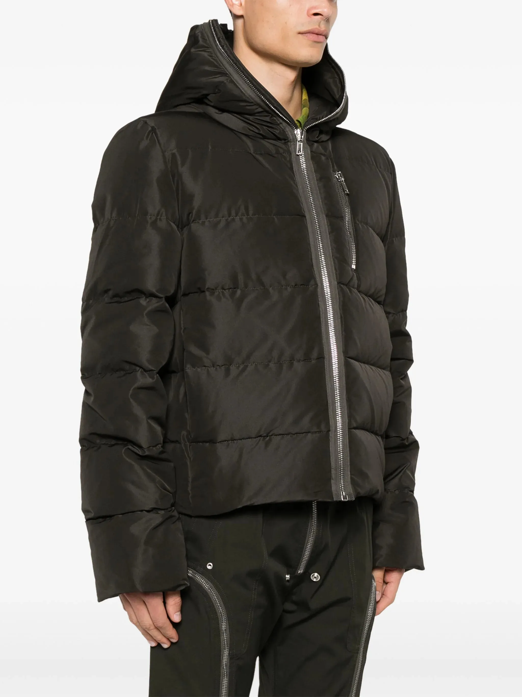Sealed jkt