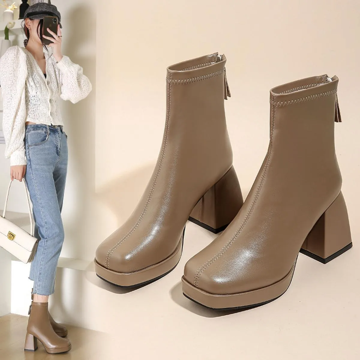 Stivaletti di nuova moda per donna Tacchi alti Piattaforma robusta Tessuto elasticizzato Punta quadrata Suola bianca Cerniera St