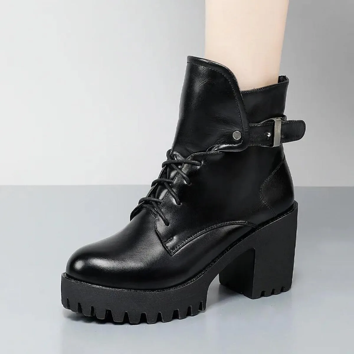 Stivaletti Scarpe da donna femminili Stivali con plateau con tacco spesso invernali Calzature da donna Comode sportive all'apert