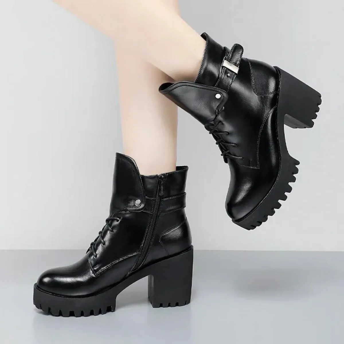 Stivaletti Scarpe da donna femminili Stivali con plateau con tacco spesso invernali Calzature da donna Comode sportive all'apert