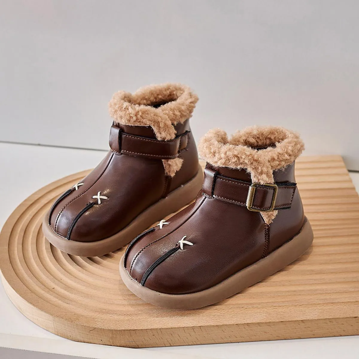 Stivali moda per bambini in lana d'agnello per ragazze adolescenti Stivaletti corti Lovley Stivali da neve principessa antiscivo