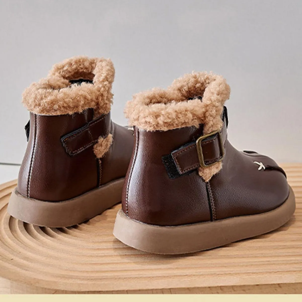 Stivali moda per bambini in lana d'agnello per ragazze adolescenti Stivaletti corti Lovley Stivali da neve principessa antiscivo