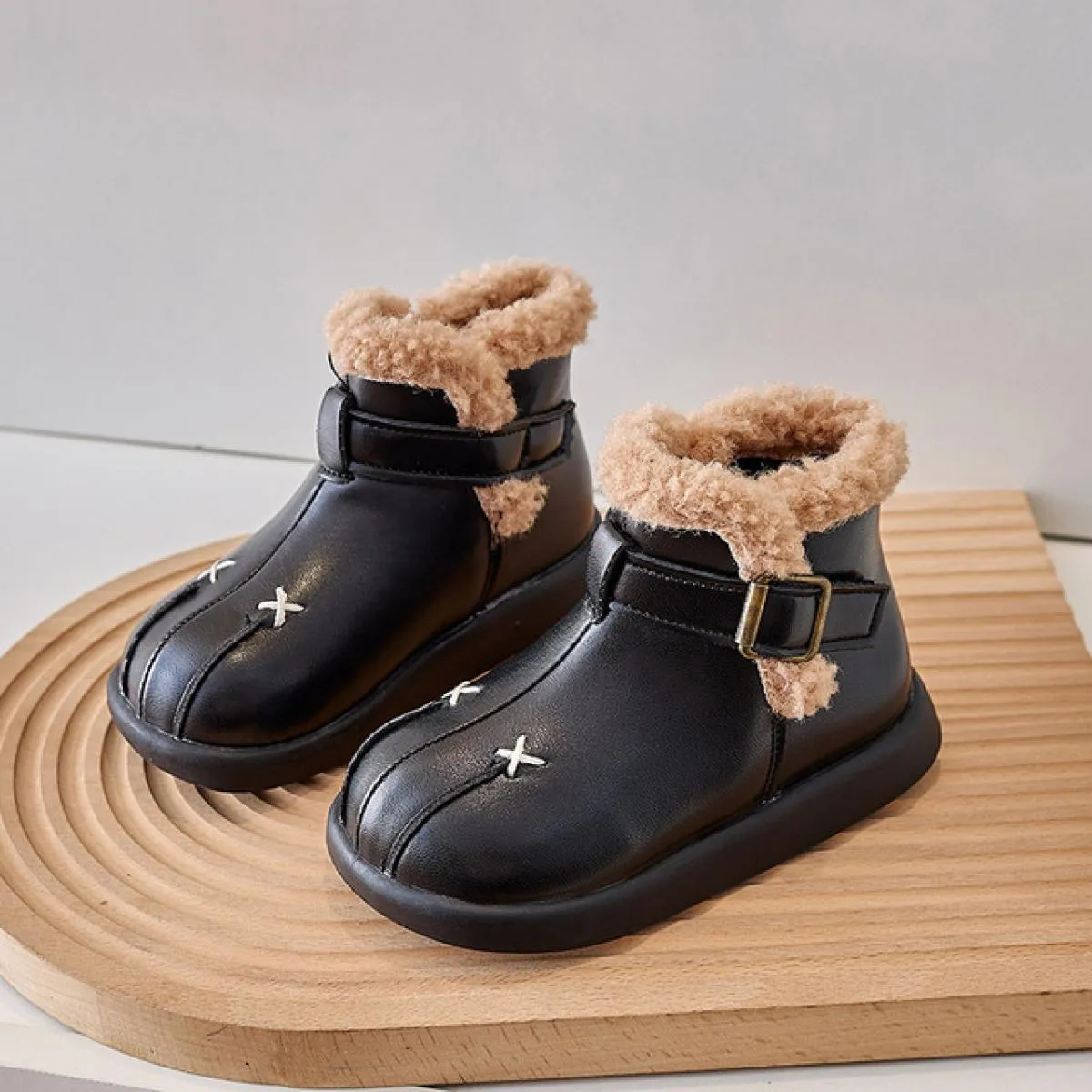 Stivali moda per bambini in lana d'agnello per ragazze adolescenti Stivaletti corti Lovley Stivali da neve principessa antiscivo