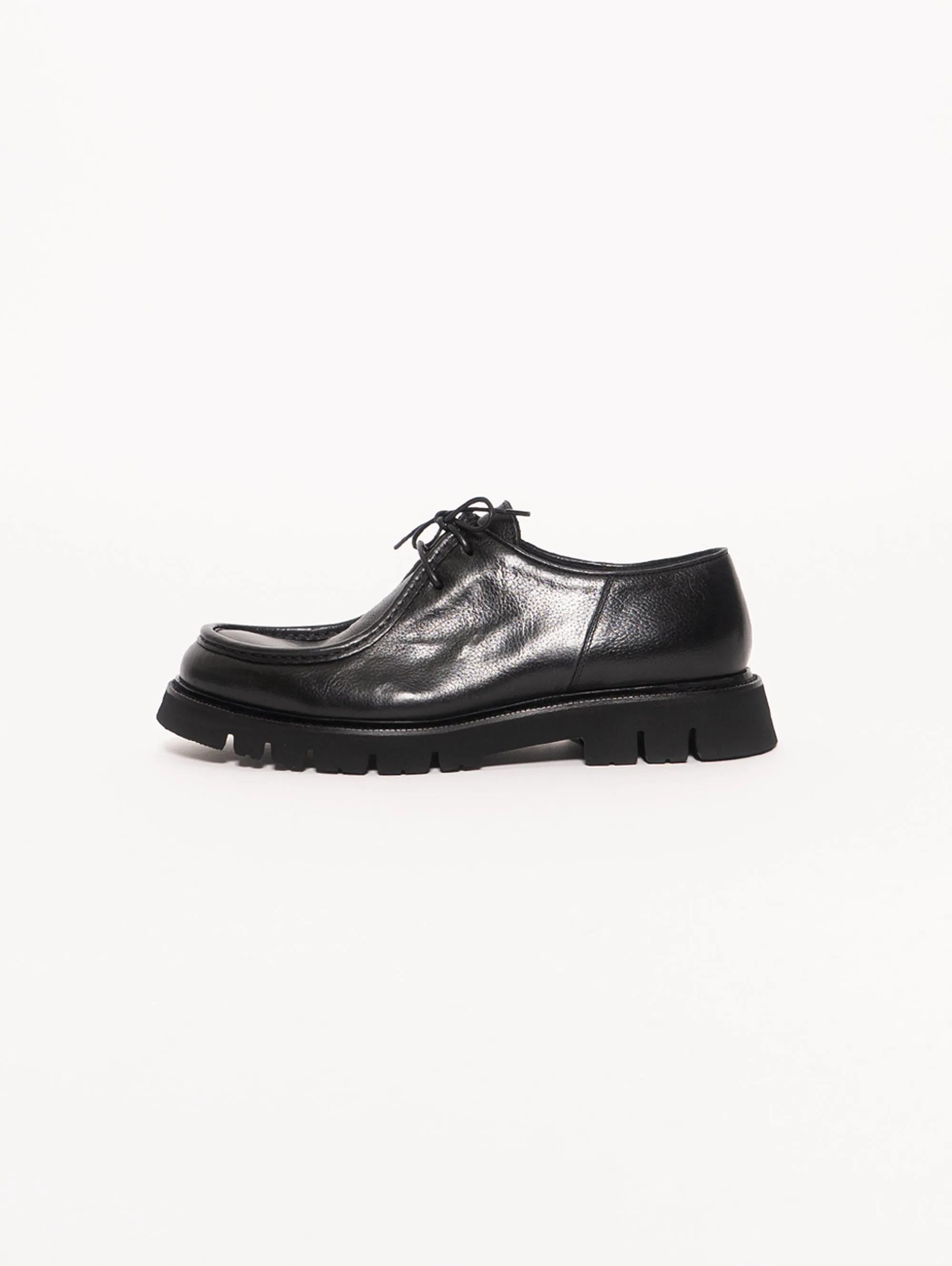 Stringata Stile Paraboot - Nero