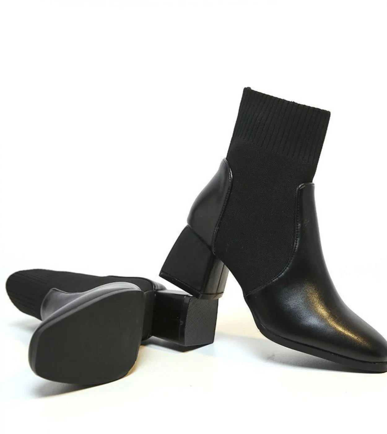 Zeppe in pelle Calzini Stivali Stivaletti in pelle Tacchi alti in pelle Scarpe in pelle Stivali da donna